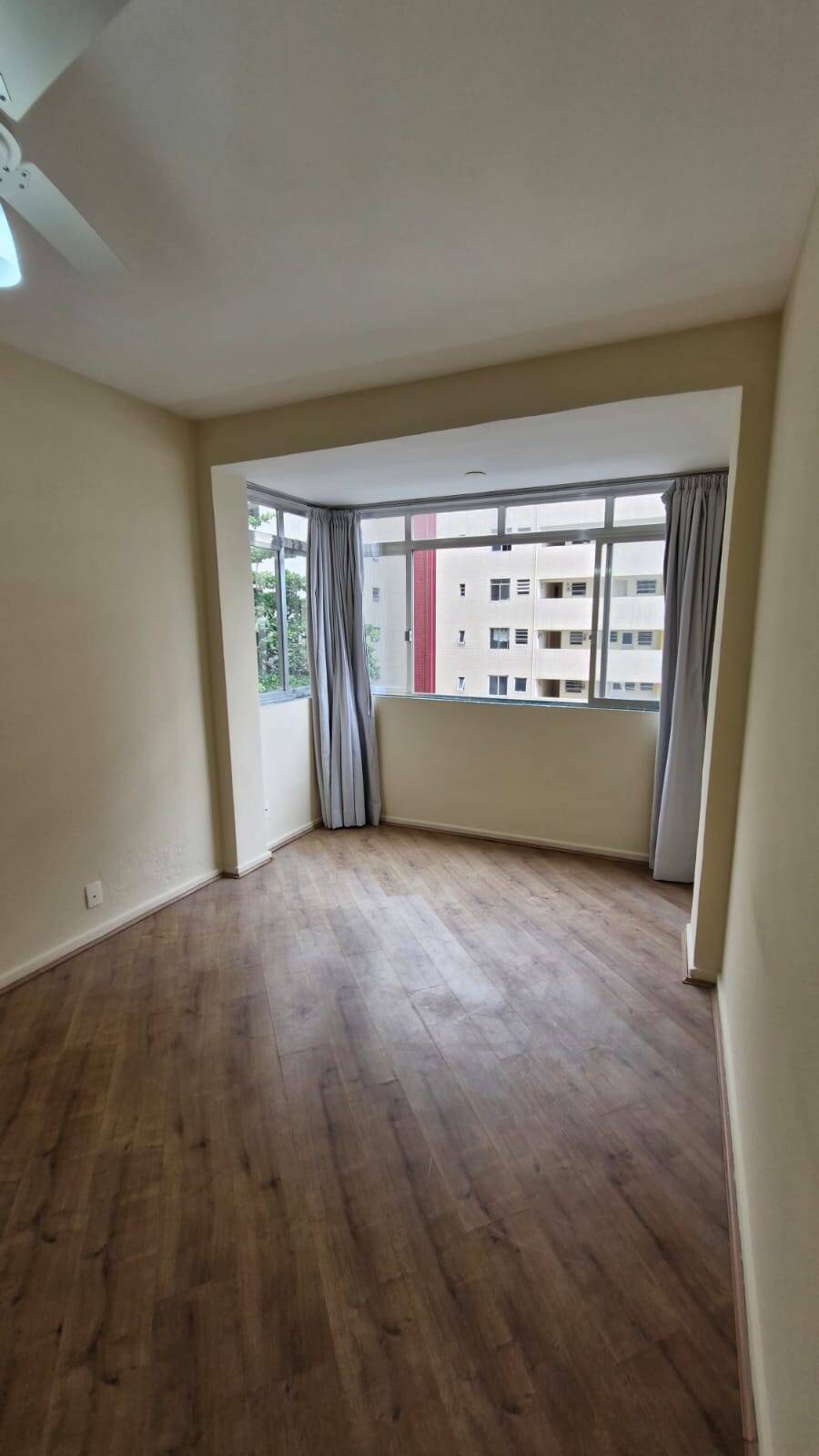 #777SROG08 - Apartamento para Venda em Santos - SP