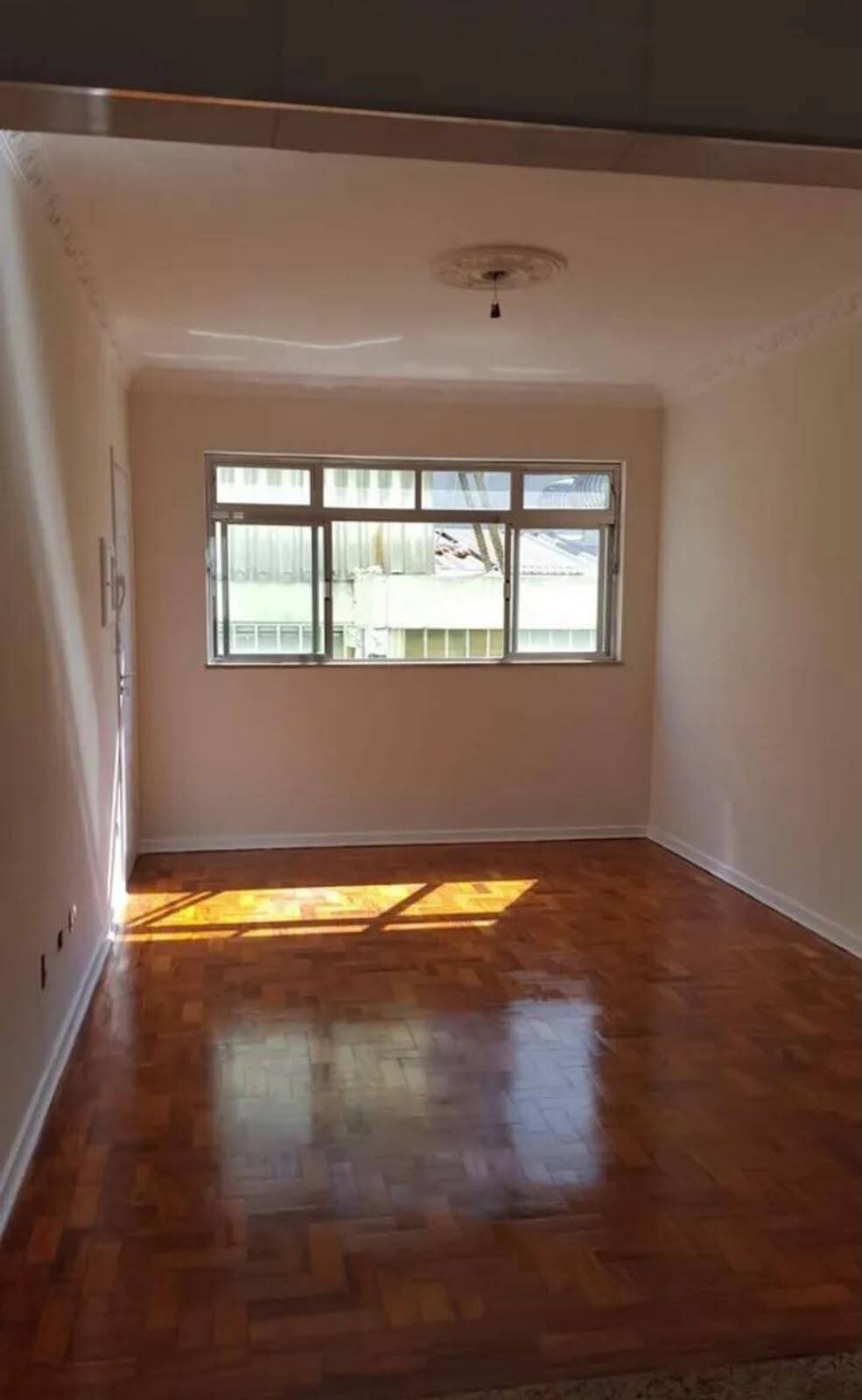#7SDRIJC03 - Apartamento para Venda em Santos - SP