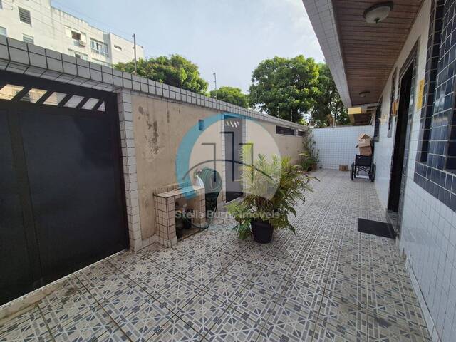 #777SDRI032 - Casa para Venda em Santos - SP