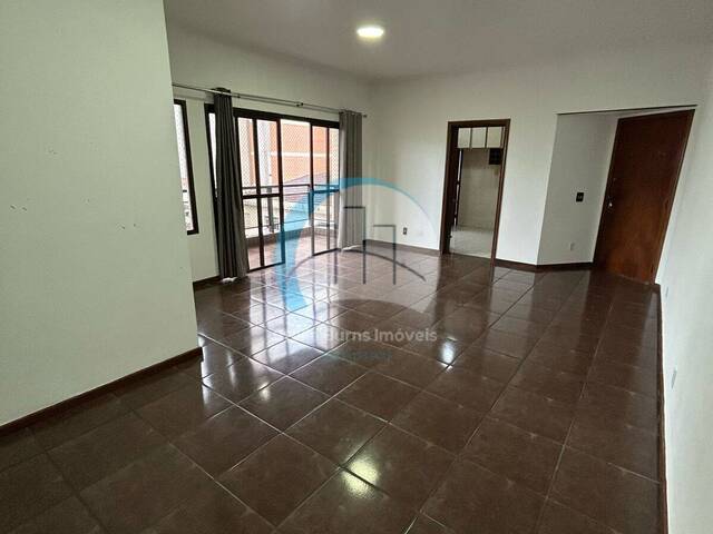 Apartamento para Venda em Santos - 2