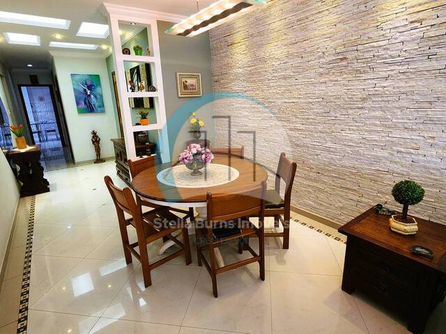 Apartamento para Venda em Santos - 4