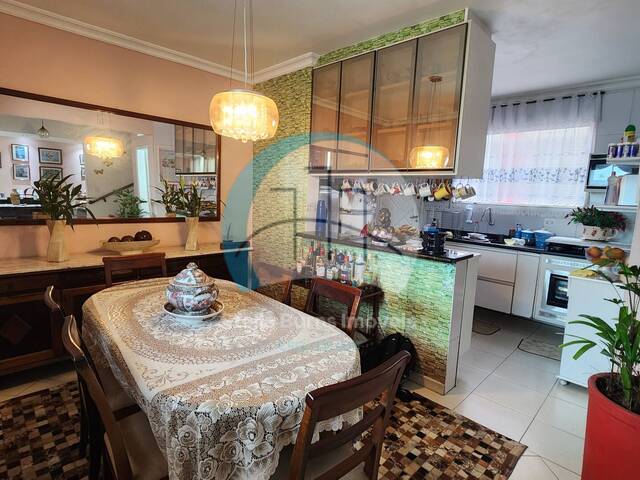 Sobrado para Venda em Santos - 4