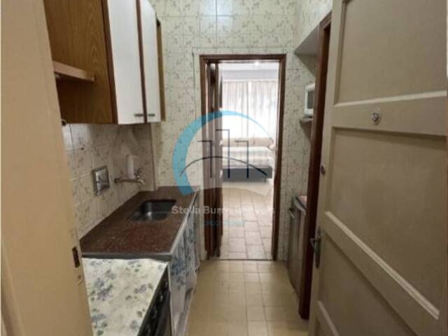 Apartamento para Venda em Santos - 2