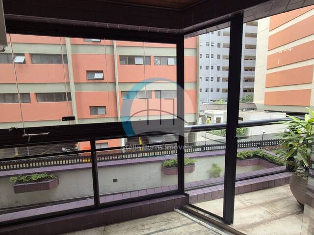 Apartamento para Venda em Santos - 2