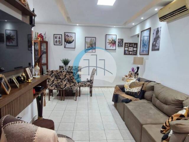 Apartamento para Venda em Santos - 2