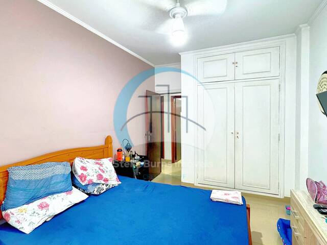 Apartamento para Venda em Santos - 2