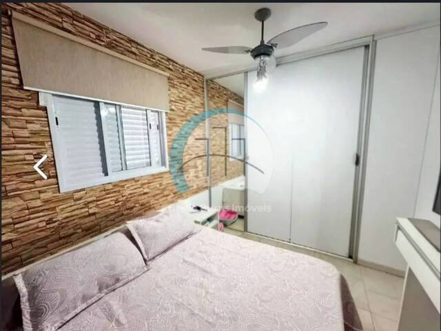 Casa para Venda em Santos - 2