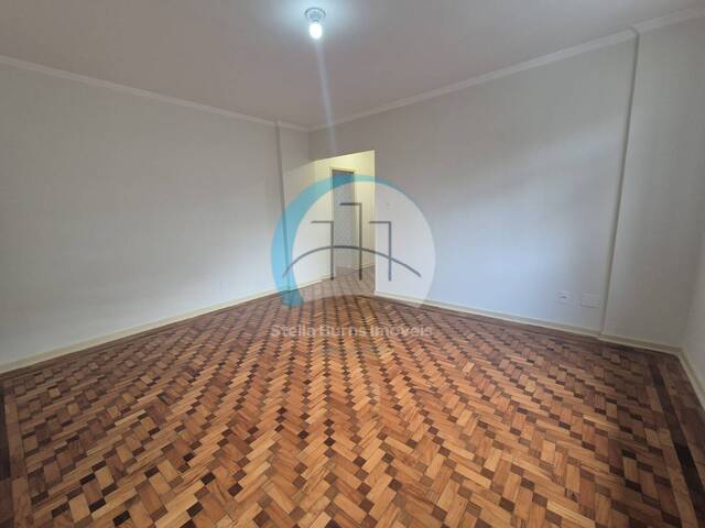 Apartamento para Venda em Santos - 2